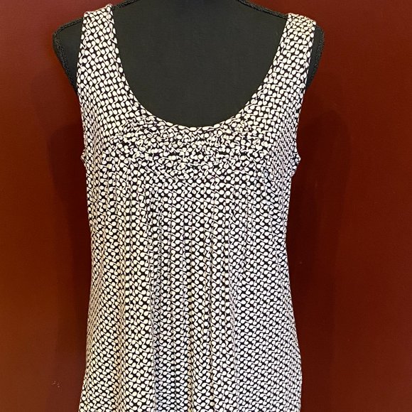 Vintage New York & Company Stretch Tank - Picture 4 of 5